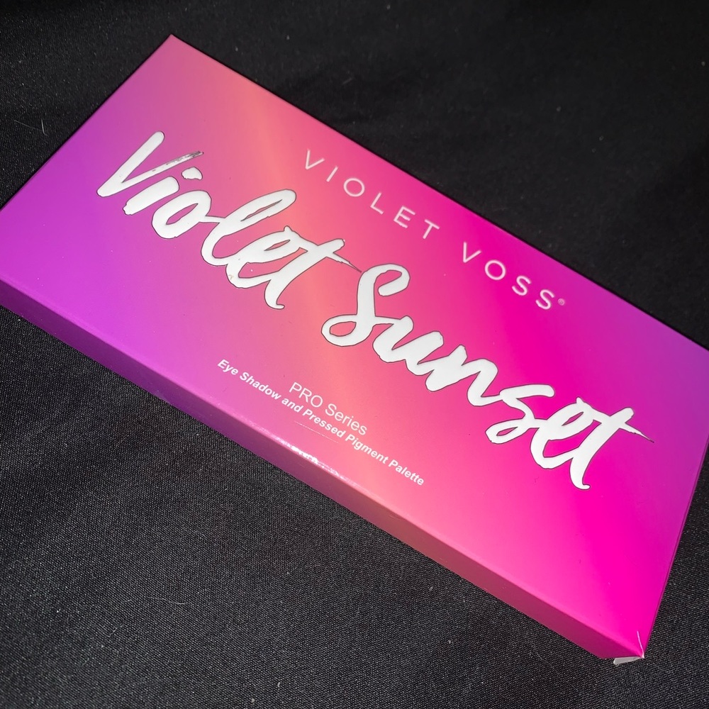 Makeup palette